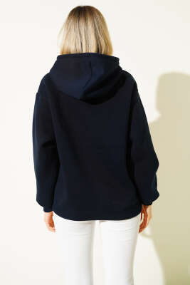 Kapüşonlu Stockholm Baskılı Sweatshirt Lacivert - Kadın Giyim Modelleri