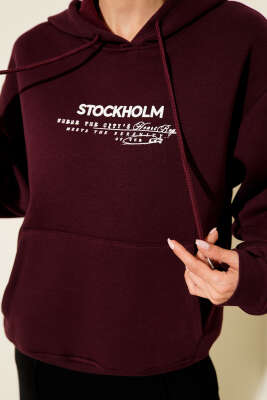 Kapüşonlu Stockholm Baskılı Sweatshirt Mürdüm - Kadın Giyim Modelleri
