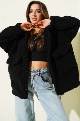 Kapüşonlu Torba Cepli Peluş Mont Siyah - Kadın Giyim Modelleri