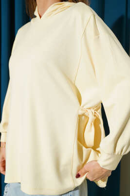 Kapüşonlu Yan Bağlamalı Sweatshirt Sarı - Kadın Giyim Modelleri