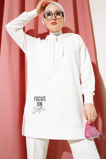 Kapüşonlu Yarım Fermuarlı Baskılı Tunik Beyaz - ÇOK SATANLAR