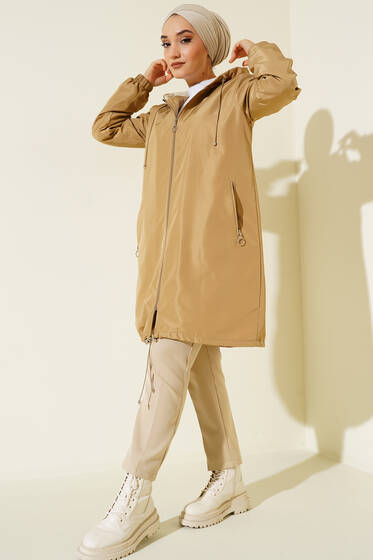 Kapüşonu İp Bağlamalı Mont Camel - Mont