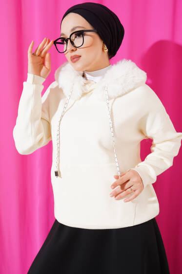 Kapüşonu Kürklü Triko Kazak Kemik - Triko Kazak