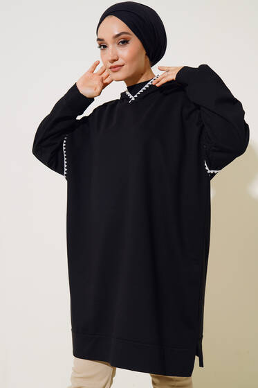 Kapüşonu ve Kolları Nakışlı Tunik Siyah - Tunik