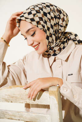 Kare Desen Mio Eşarp Bej 