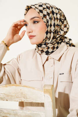 Kare Desen Mio Eşarp Bej - Başörtüsü
