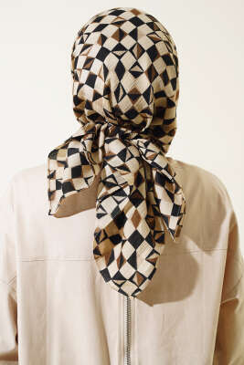 Kare Desen Mio Eşarp Bej - Başörtüsü