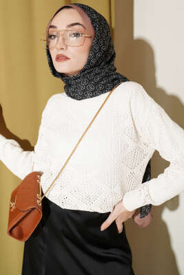 Kare Desenli Ajurlu Triko Kazak Ekru - Yılın Fırsatı