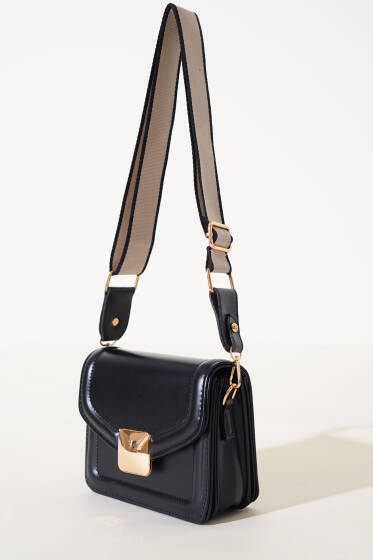 Kare Gold Detaylı Kol Çantası Siyah - Kol Çantası