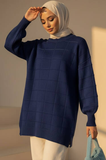 Kare Kabartmalı Yumoş Triko Tunik Lacivert - Tunik