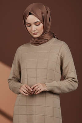 Kare Kabartmalı Yumoş Triko Tunik Latte 