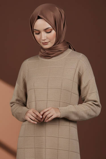 Kare Kabartmalı Yumoş Triko Tunik Latte - Tunik