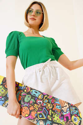 Kare Yaka Bluz Benetton - Kadın Giyim Modelleri