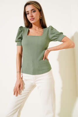 Kare Yaka Bluz Çağla Yeşil - Yılın Fırsatı