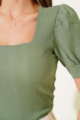 Kare Yaka Bluz Çağla Yeşil - Yılın Fırsatı