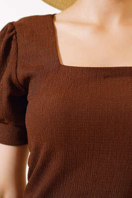 Kare Yaka Bluz Kahve - Kadın Giyim Modelleri