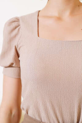 Kare Yaka Bluz Vizon - Kadın Giyim Modelleri