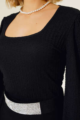 Kare Yaka Bürümcük Bluz Siyah - Yılın Fırsatı