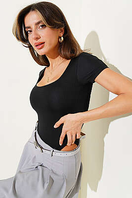 Kare Yaka Çıtçıtlı Zıbın Body Siyah - Kadın Giyim Modelleri