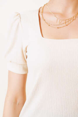 Kare Yaka Bluz Bej - Kadın Giyim Modelleri