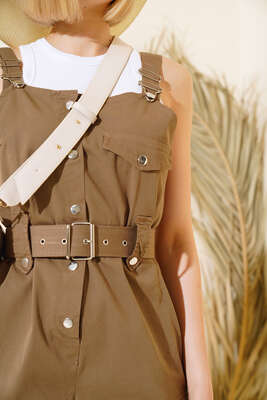 Kargo Cepli Askılı Tulum Açık Kahve - Kadın Giyim Modelleri