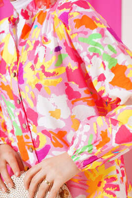 Karışık Desen Yarım Düğmeli Viskon Elbise Pudra - Tesettür Elbise