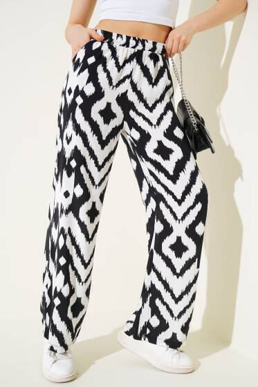 Karışık Desenli Bel Lastikli Pantolon Beyaz Siyah - Kadın Giyim Modelleri