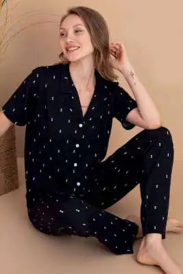 Karışık Desenli Gömlek Yaka Pijama Takımı Siyah 