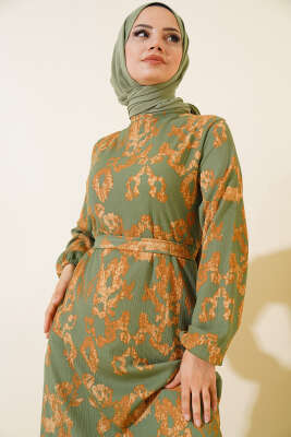 Karışık Desenli Kuşaklı Bürümcük Elbise Yeşil - Tesettür Elbise