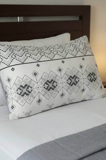 Karışık Desenli Yastık Kılıfı Asorti 7 - Yastık Kılıfı