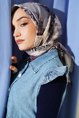 Karışık Motifli Desenli Eşarp Füme 