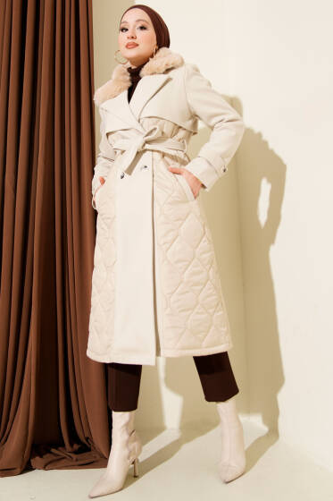 Kaşe Detaylı Yaka Kürklü Kapitone Mont Bej - Günün Seçilenleri