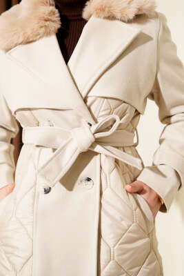 Kaşe Detaylı Yaka Kürklü Kapitone Mont Bej - Günün Seçilenleri