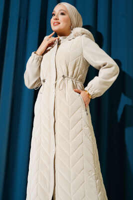 Kaşe Garnili Kapüşonlu Kapitone Uzun Mont Taş - Mont