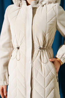 Kaşe Garnili Kapüşonlu Kapitone Uzun Mont Taş - Mont