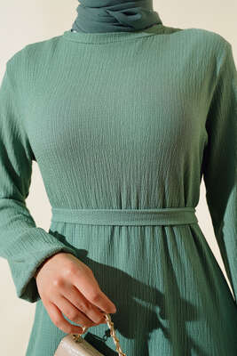 Kat Kat Bürümcük Kuşaklı Elbise Çağla Yeşili - Yılın Fırsatı