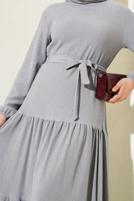 Kat Kat Bürümcük Kuşaklı Elbise Gri - Tesettür Elbise