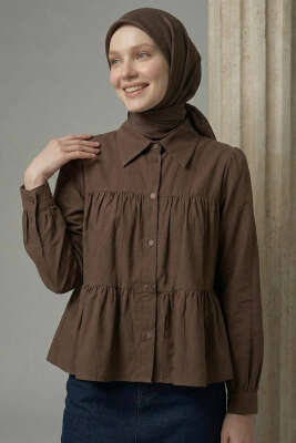 Kat Kat Detaylı Büzgülü Gömlek Kahve - Gömlek
