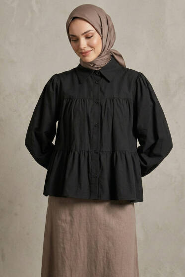 Kat Kat Detaylı Büzgülü Gömlek Siyah - Gömlek
