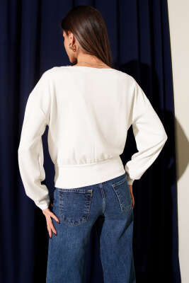 Kayık Yaka Loyşa Bluz Ekru - Kadın Giyim Modelleri