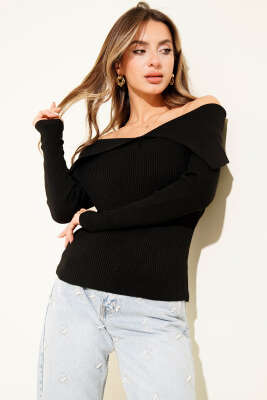 Kayık Yaka Triko Kazak Siyah - Yılın Fırsatı