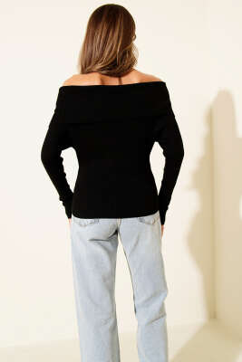 Kayık Yaka Triko Kazak Siyah - Yılın Fırsatı