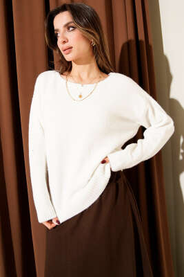Kayık Yaka Yumoş Triko Kazak Ekru - Kadın Giyim Modelleri