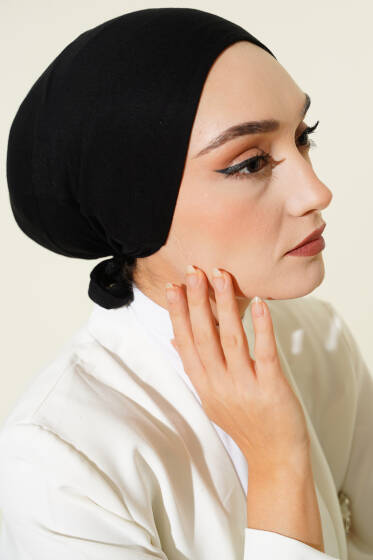 Kaymaz Silikonlu Bağlamalı Bone Siyah - BONE