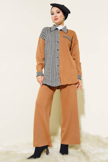 Kazayağı Detaylı Düğmeli Triko İkili Takım Latte - İkili Takım