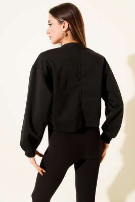 Kelebek Baskılı Kısa Sweatshirt Siyah - Kadın Giyim Modelleri