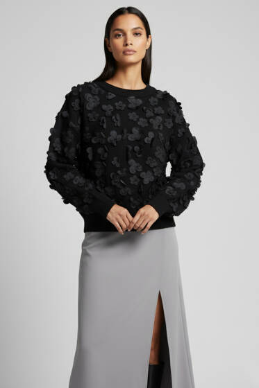 Kelebek Dantel Detaylı Kazak Siyah - Kadın Giyim Modelleri