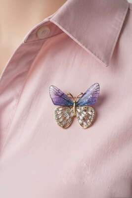 Kelebekli Taşlı Broş Mor - KONYALI BİJUTERİ