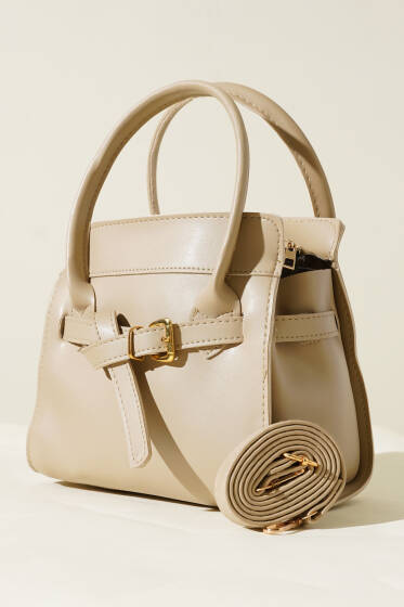 Kemer Detaylı Kare Çanta Bej - Kol Çantası