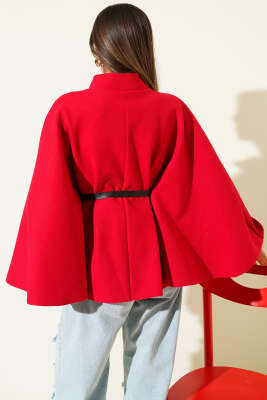 Kemer Detaylı Kaşe Panço Kırmızı - Kadın Giyim Modelleri